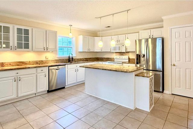 108 Willowbend, Summerville, SC 29485
