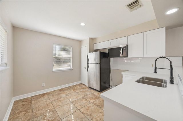 1808 Wren Drive, League City, TX 77573