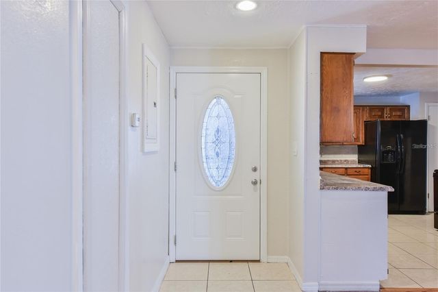 1828 SE LAKE WEIR AVENUE, Ocala, FL 34471