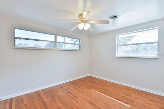 1828 SE LAKE WEIR AVENUE, Ocala, FL 34471