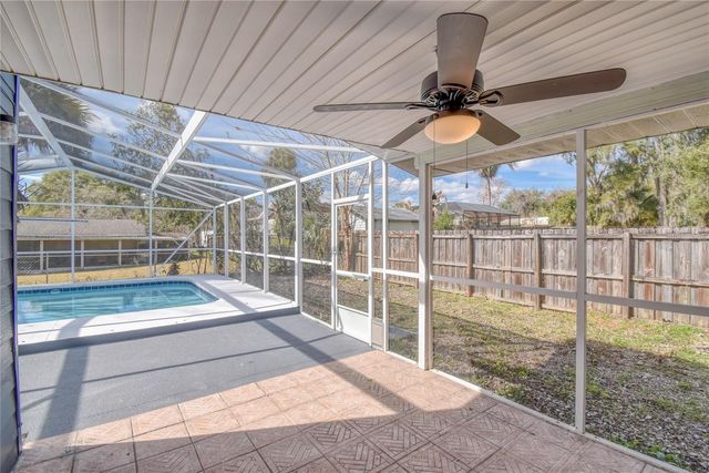 1828 SE LAKE WEIR AVENUE, Ocala, FL 34471