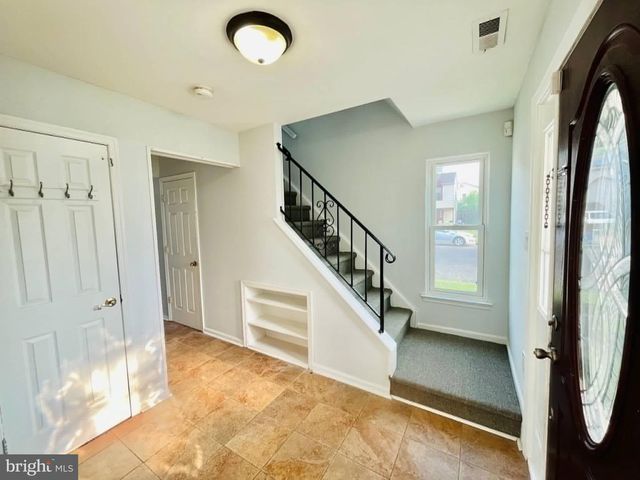 2 QUASAR CT, Sewell, NJ 08080