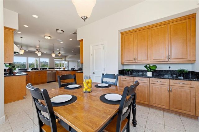19114 Halcon Crest Ct, Grass Valley, CA 95949