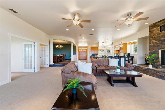 19114 Halcon Crest Ct, Grass Valley, CA 95949