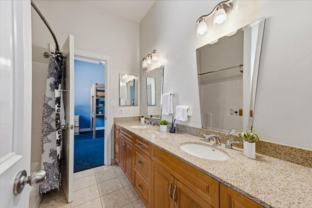 19114 Halcon Crest Ct, Grass Valley, CA 95949