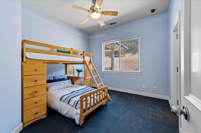 19114 Halcon Crest Ct, Grass Valley, CA 95949