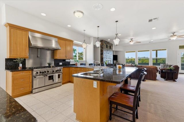 19114 Halcon Crest Ct, Grass Valley, CA 95949