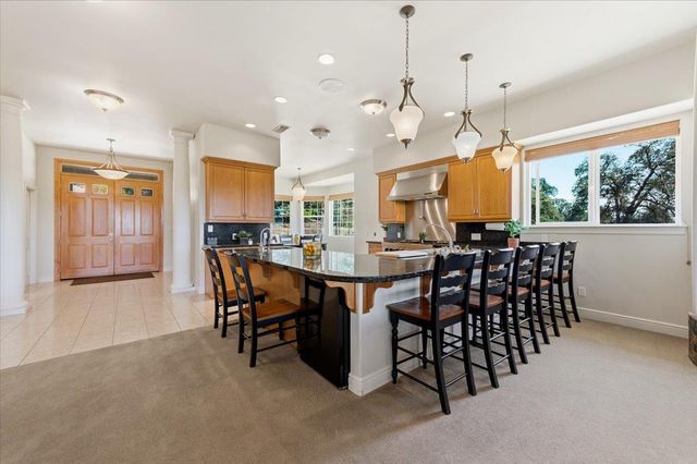 19114 Halcon Crest Ct, Grass Valley, CA 95949