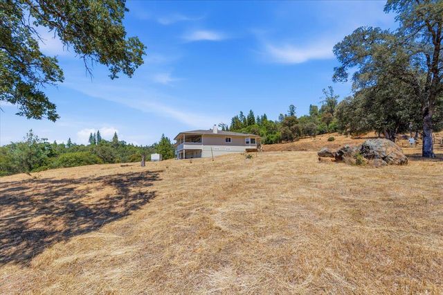 19114 Halcon Crest Ct, Grass Valley, CA 95949