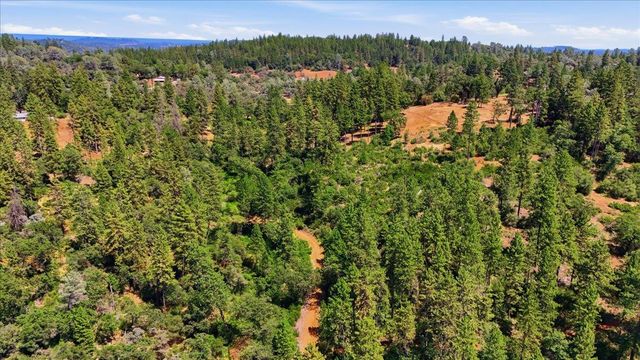 19114 Halcon Crest Ct, Grass Valley, CA 95949