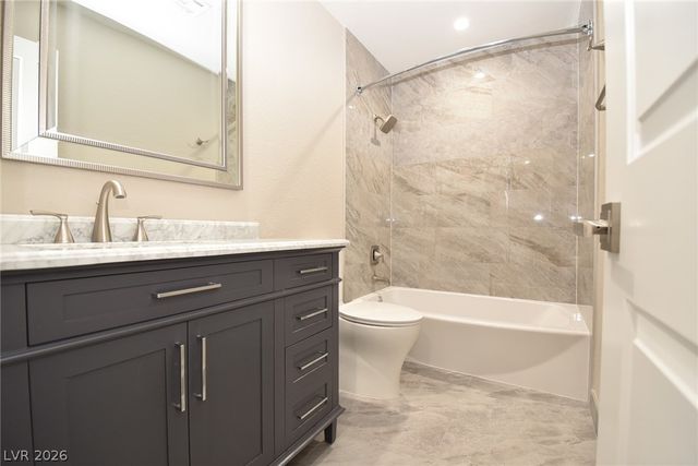 2709 Beaver Creek Court 202, Las Vegas, NV 89117