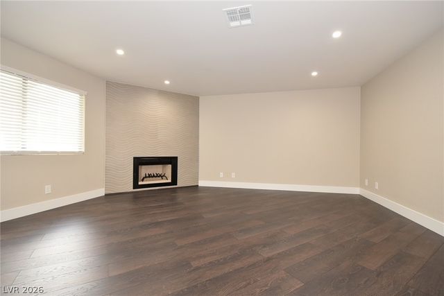 2709 Beaver Creek Court 202, Las Vegas, NV 89117