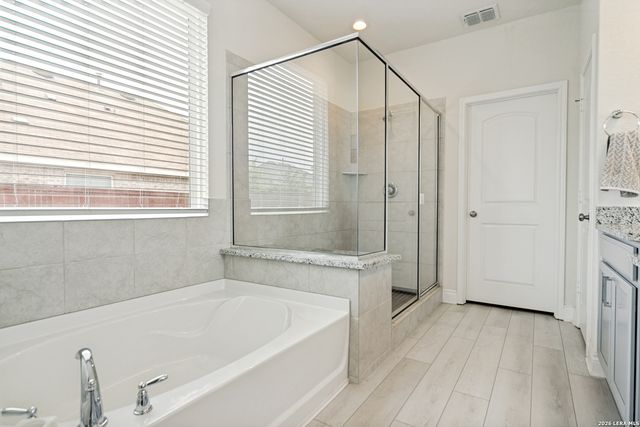 7626 DESPERADO WAY, Boerne, TX 78015