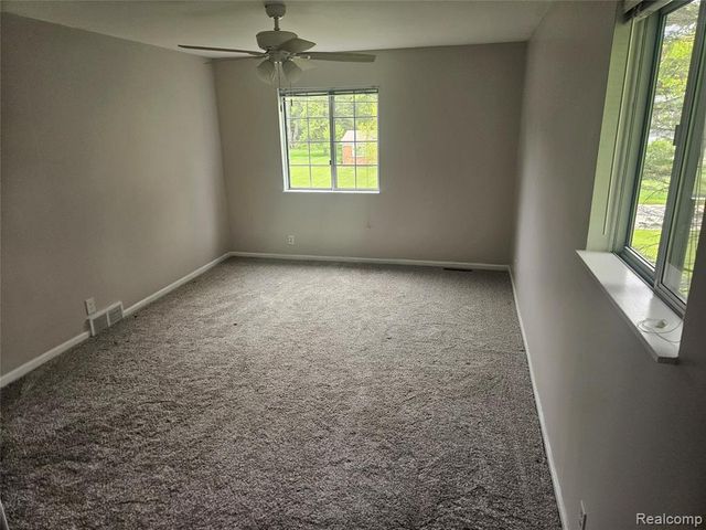1210 Bay Ridge, Highland, MI 48356