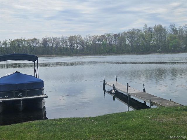 1210 Bay Ridge, Highland, MI 48356