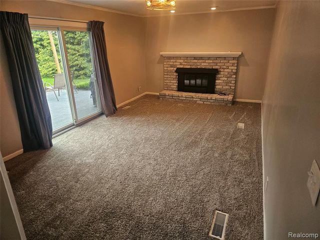 1210 Bay Ridge, Highland, MI 48356