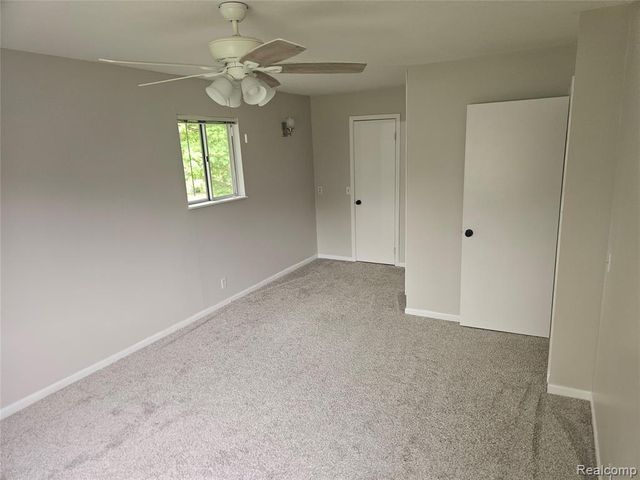 1210 Bay Ridge, Highland, MI 48356