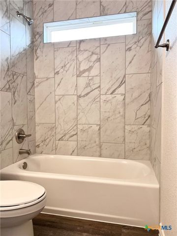 222 Dolphin Drive, Temple, TX 76501