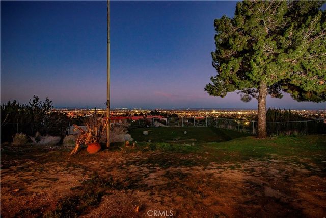 36042 32nd E, Palmdale, CA 93550