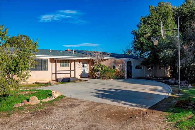 36042 32nd E, Palmdale, CA 93550