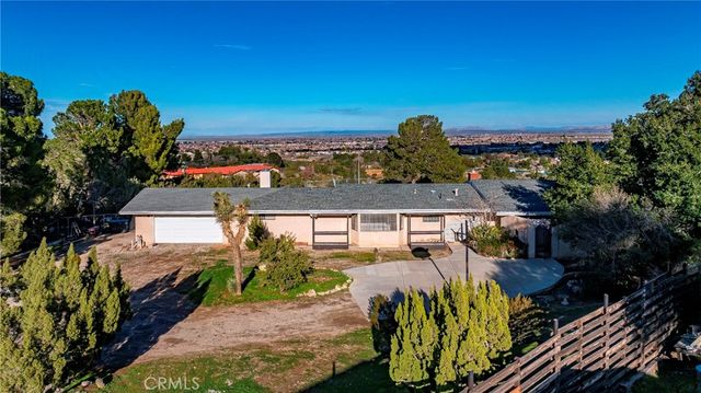 36042 32nd E, Palmdale, CA 93550