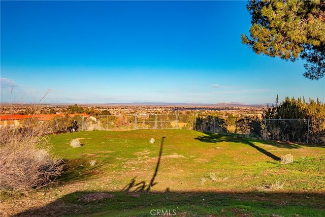 36042 32nd E, Palmdale, CA 93550