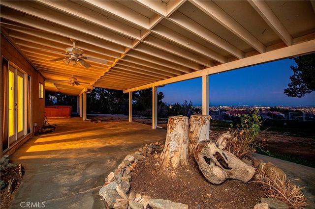 36042 32nd E, Palmdale, CA 93550