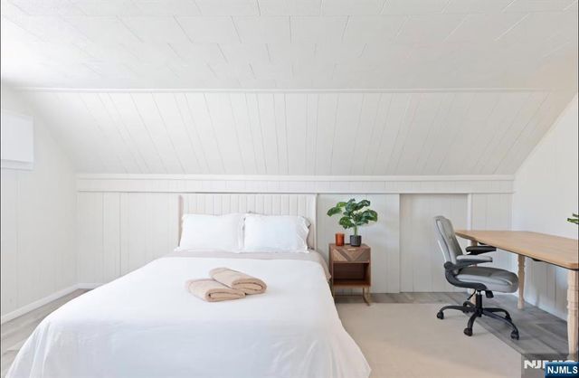 700 9th Street, Carlstadt, NJ 07072