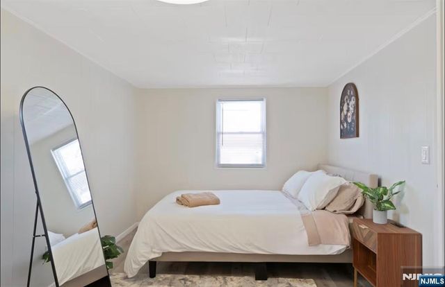 700 9th Street, Carlstadt, NJ 07072