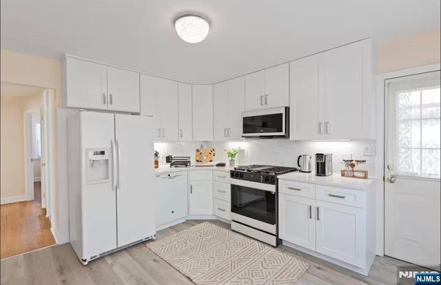 700 9th Street, Carlstadt, NJ 07072