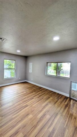 5515 S Rockwood Avenue, Oklahoma City, OK 73119
