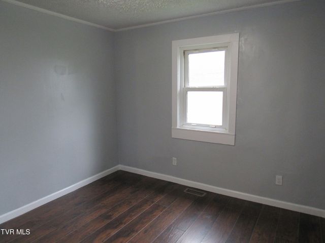 1208 Riverside Avenue, Kingsport, TN 37660
