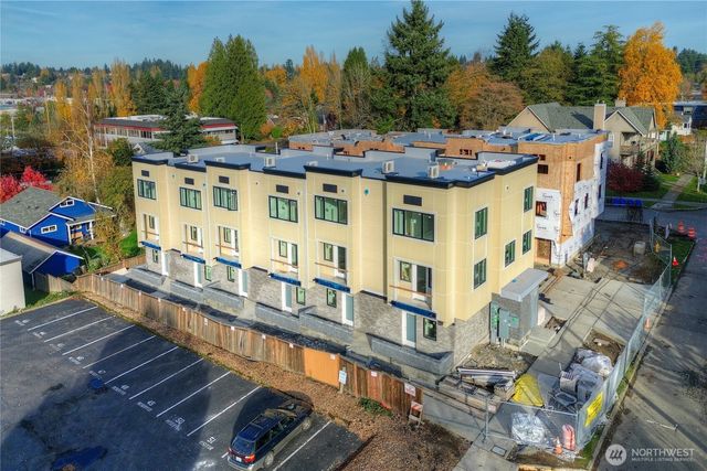 516 13th Avenue SE, Olympia, WA 98501