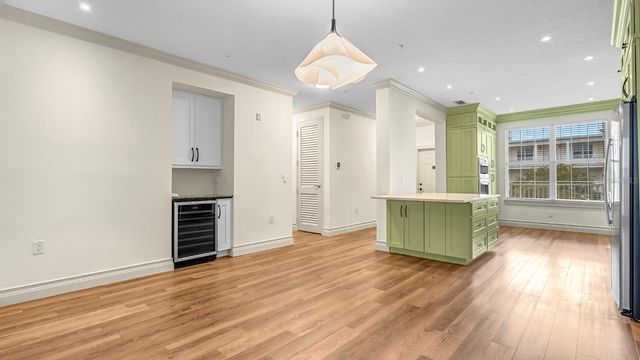 4286 ANISSA AVENUE 10-202, Orlando, FL 32814