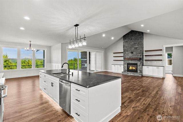 4737 Gold Ridge Lane SW, Olympia, WA 98512