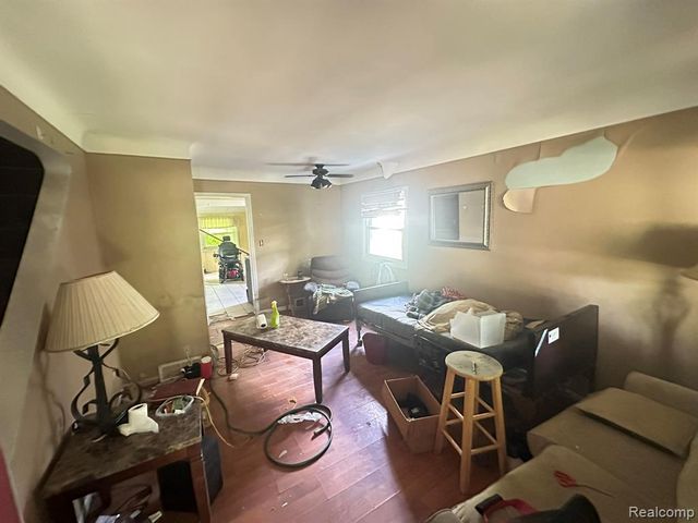 15808 Norborne Avenue, Redford, MI 48239