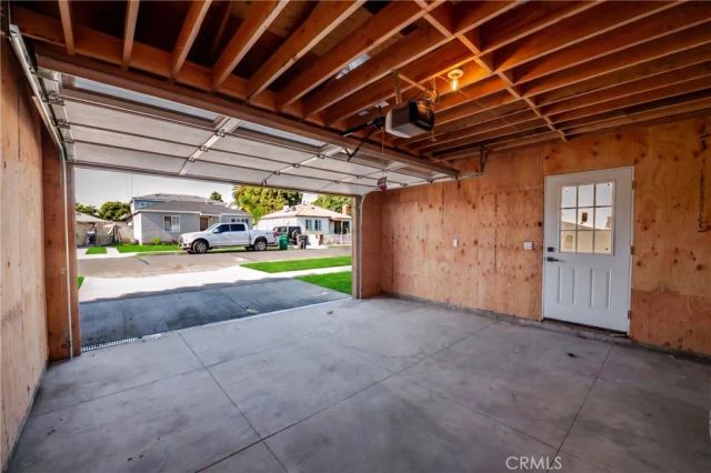 2391 Fashion Ave, Long Beach, CA 90810