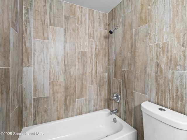 905 Lisa Drive, Titusville, FL 32780