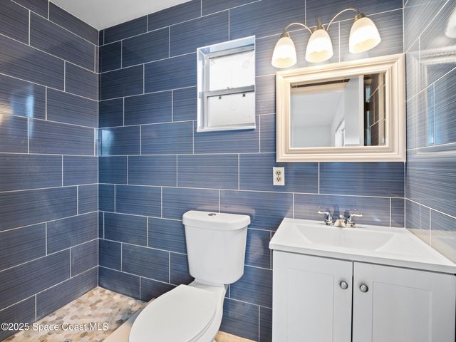 905 Lisa Drive, Titusville, FL 32780