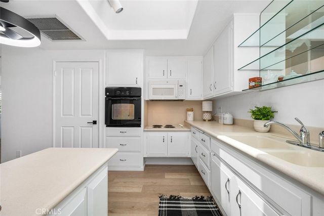 13721 Alderwood Lane 28F, Seal Beach, CA 90740