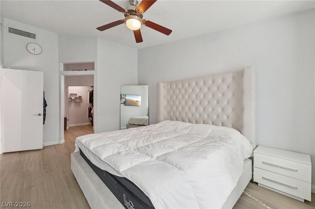 6964 Coral Rock Drive, Las Vegas, NV 89108