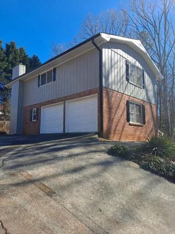 3717 Leisure Court, Buford, GA 30519