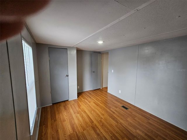 6720 69TH AVENUE N, Pinellas Park, FL 33781