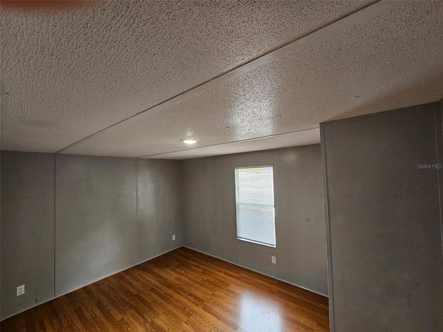 6720 69TH AVENUE N, Pinellas Park, FL 33781