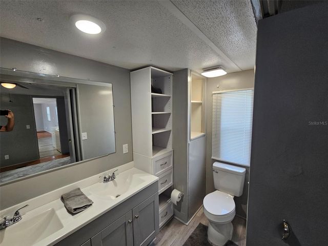 6720 69TH AVENUE N, Pinellas Park, FL 33781