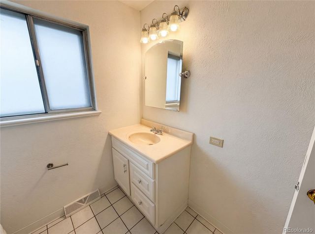 12806 E Nevada Circle, Aurora, CO 80012