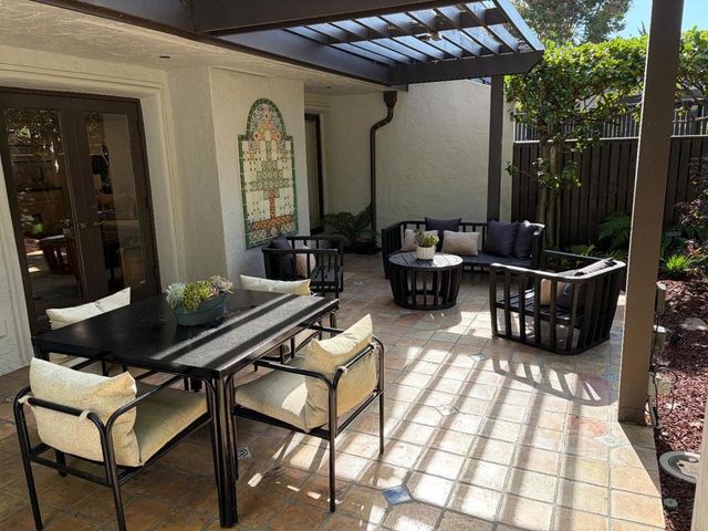 2485 Sharon Oaks Drive, Menlo Park, CA 94025