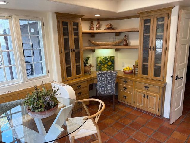 2485 Sharon Oaks Drive, Menlo Park, CA 94025