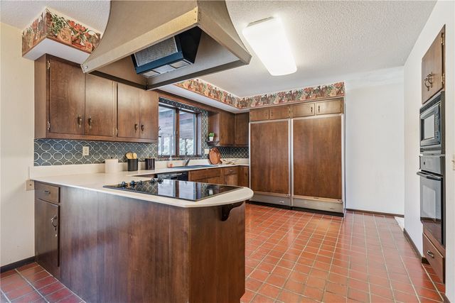 1612 Polk Avenue NE, Solon, IA 52333