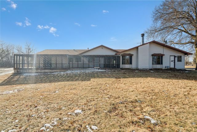 1612 Polk Avenue NE, Solon, IA 52333